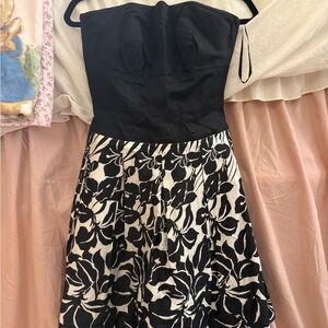 White House Black Market Strapless Black and White Dress